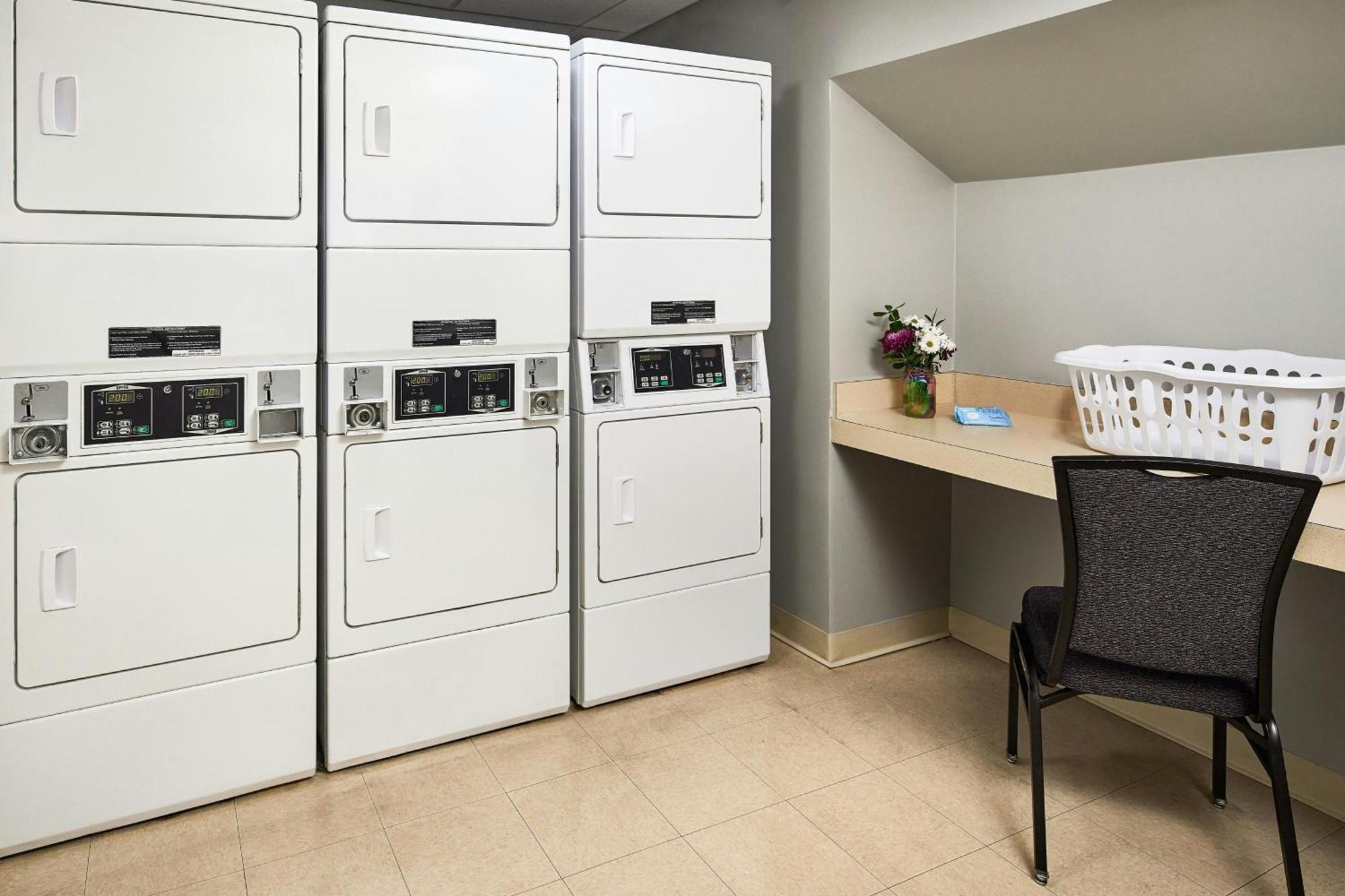 Towneplace Suites By Marriott Colorado Springs South Eksteriør bilde